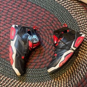 Jordan Flight Club 91 Red &‎ Black Sneakers Size 8.5